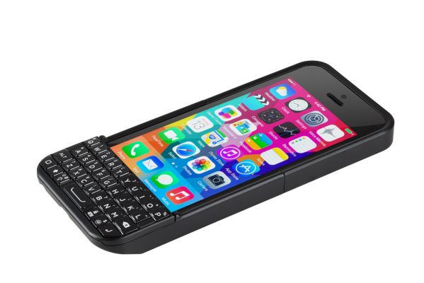 Аксессуары Typo2 в виде клавиатур для iPhone поступили в продажу