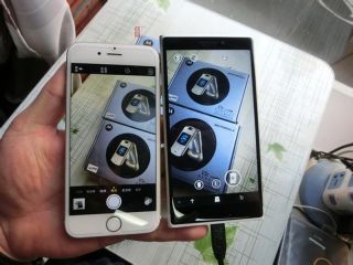 Свежая порция фотографий Nokia Lumia 1030 (McLaren)