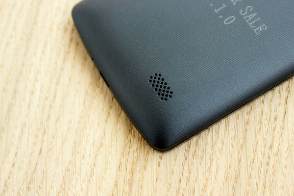 Обзор LG L Fino
