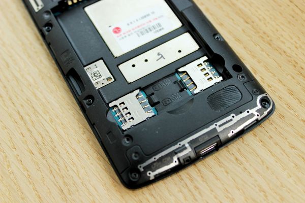Обзор LG L Fino