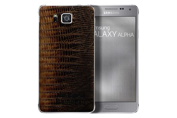 Samsung выпустит лимитированное издание GALAXY Alpha с отделкой из змеиной кожи