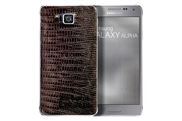 Samsung выпустит лимитированное издание GALAXY Alpha с отделкой из змеиной кожи
