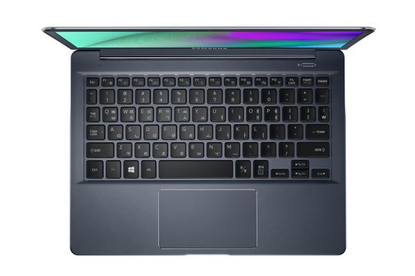 Samsung представила новый флагманский ультрабук ATIV Book 9 2015 Edition
