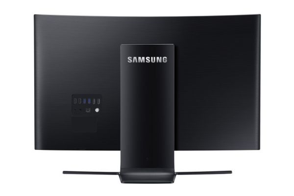 Samsung ATIV One 7 — первый в мире моноблок с изогнутым дисплеем