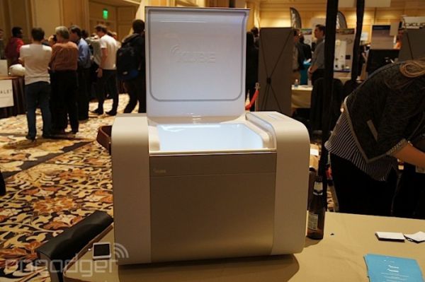CES 2015: Bluetooth-колонка, зарядка и холодильник для пива в одном флаконе