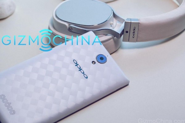 Презентация музыкального камерофона OPPO U3 состоится 14 января