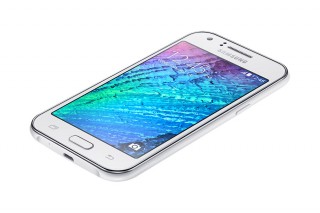 Samsung GALAXY J1 — смартфон новой бюджетной линейки представлен официально