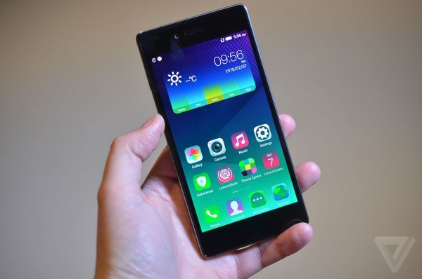 MWC 2015: показан камерафон Lenovo Vibe Shot