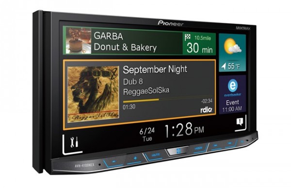 Новый бортовой компьютер от Pioneer поддерживает Android Auto и Apple CarPlay