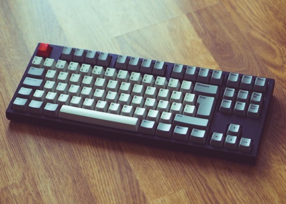 Raspberry Pi 2 интегрирован в клавиатуру