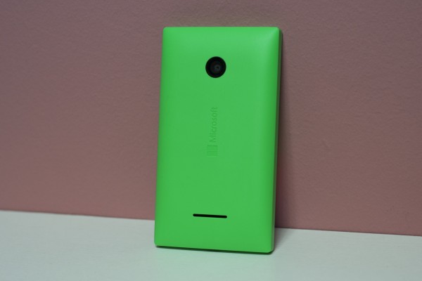 Обзор смартфона Microsoft Lumia 435