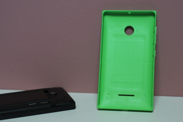 Обзор смартфона Microsoft Lumia 435