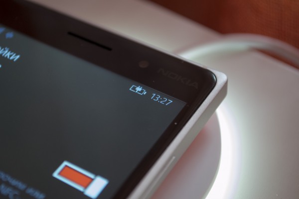 Обзор беспроводной зарядки Nokia DT-903