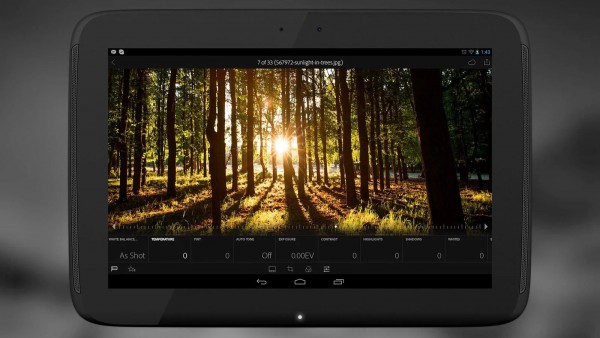 Adobe Lightroom для Android: поддержка планшетов и RAW-формата