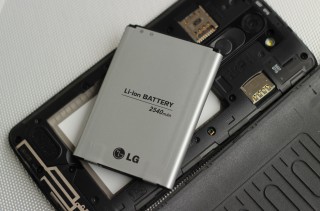 Обзор LG L Bello