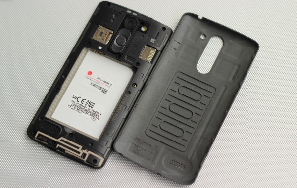 Обзор LG L Bello