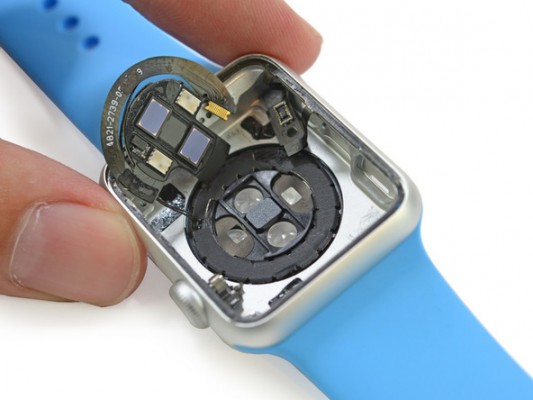 Эксперты из iFixit показали внутренности Apple Watch