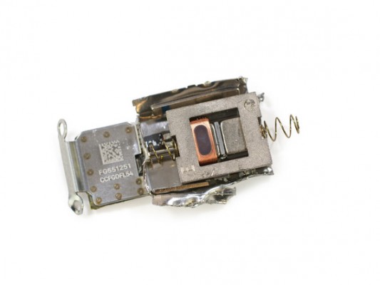 Эксперты из iFixit показали внутренности Apple Watch