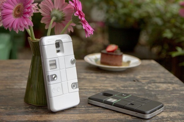 На Kickstarter собирают деньги на модульный чехол для смартфонов