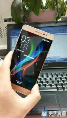 Фото и спецификации нового китайского смартфона Coolpad Y90
