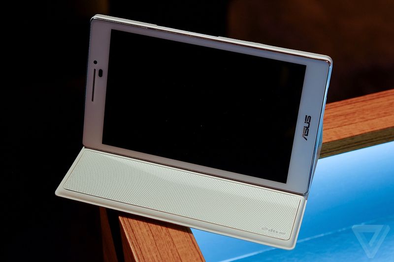 Планшеты ASUS ZenPad 8.0 получат сменные задние панели Планшеты ASUS ZenPad 8.0 получат сменные задние панели