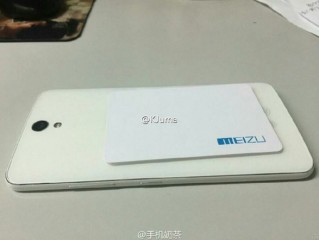 Meizu MX5 Pro впервые показался на живых фотографиях