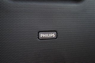 Обзор беспроводной колонки Philips BT5880B
