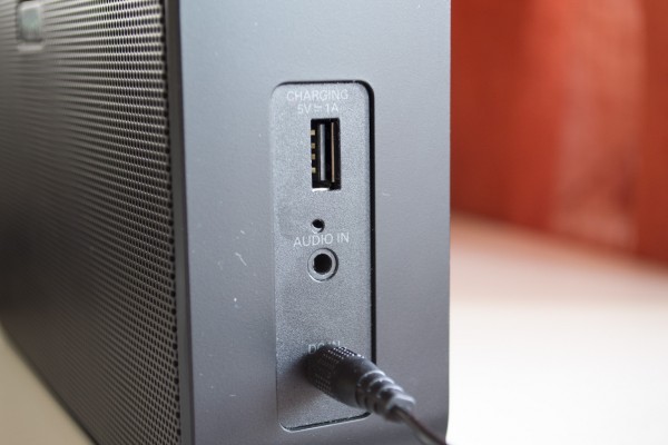 Обзор беспроводной колонки Philips BT5880B