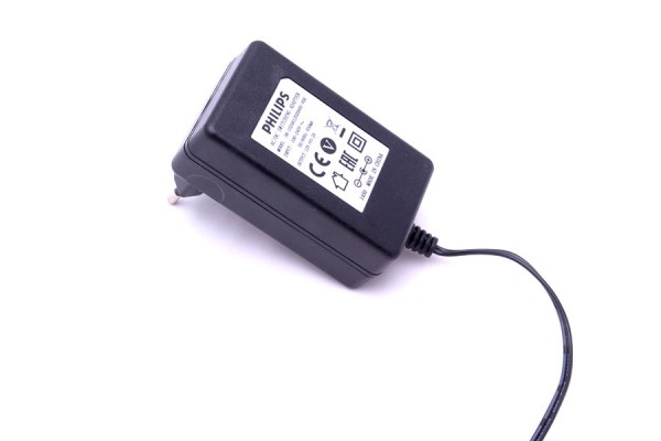 Обзор беспроводной колонки Philips BT5880B