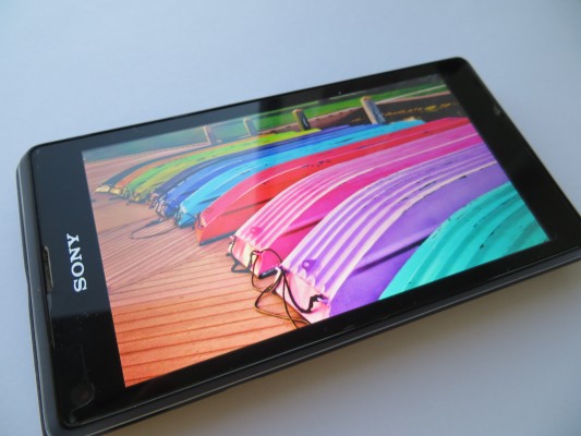 Обзор SONY Xperia L