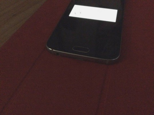 Samsung планирует выпустить мини-версию Galaxy S6
