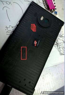 Прототип флагмана Lumia 950 XL появился на живых фото