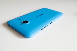 Обзор Microsoft 640 XL Dual SIM