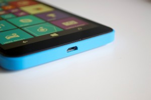 Обзор Microsoft 640 XL Dual SIM