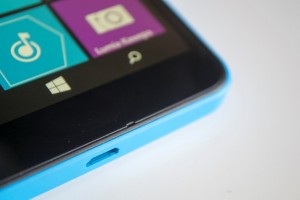 Обзор Microsoft 640 XL Dual SIM