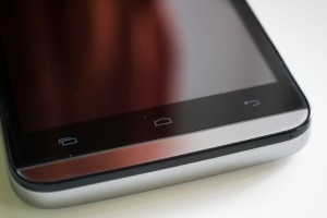 Обзор Micromax Canvas Power AQ5001