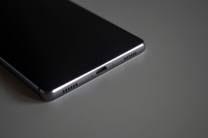 Обзор Huawei P8