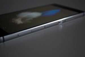 Обзор Huawei P8