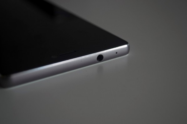 Обзор Huawei P8