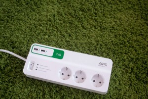 Обзор APC SurgeArrest PM6U-RS