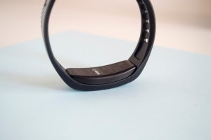 Обзор Garmin Vívofit 2
