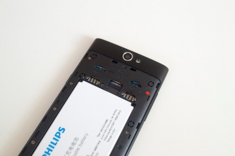 Обзор Philips S396