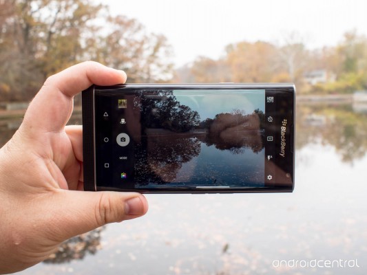 Обзор BlackBerry Priv: смартфон, который должен спасти компанию
