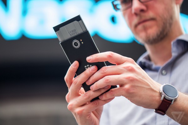 Обзор BlackBerry Priv: смартфон, который должен спасти компанию