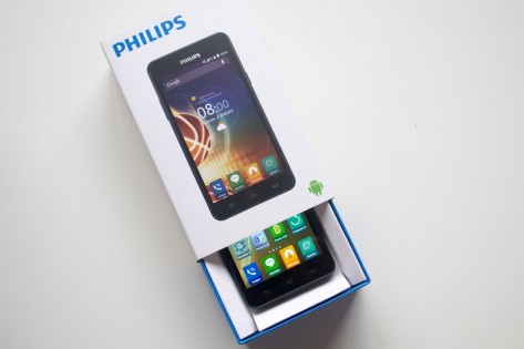 Обзор Philips Xenium V526