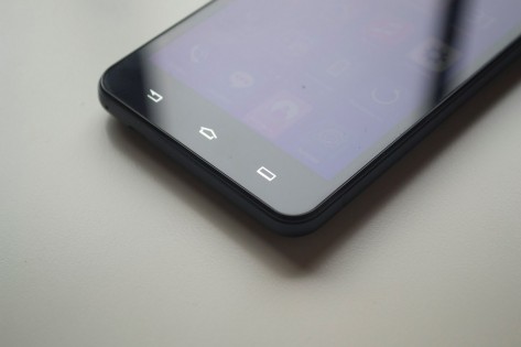 Обзор Philips Xenium V526