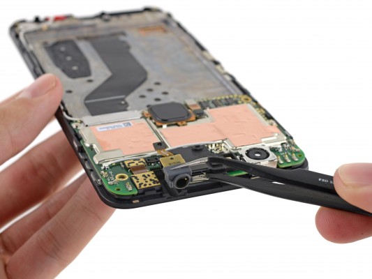 Разбор Google Nexus 6P от iFixit