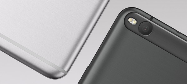 Доступный и мощный смартфон HTC One X9 показан в Китае
