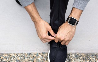 Fitbit представила умные часы Blaze с функциональностью полноценного фитнес-трекера