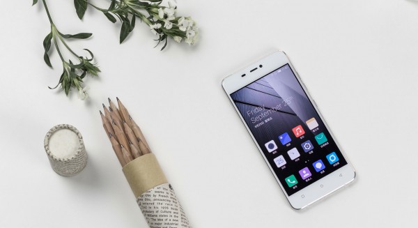 Компания IUNI выходит на рынок России с новым смартфоном